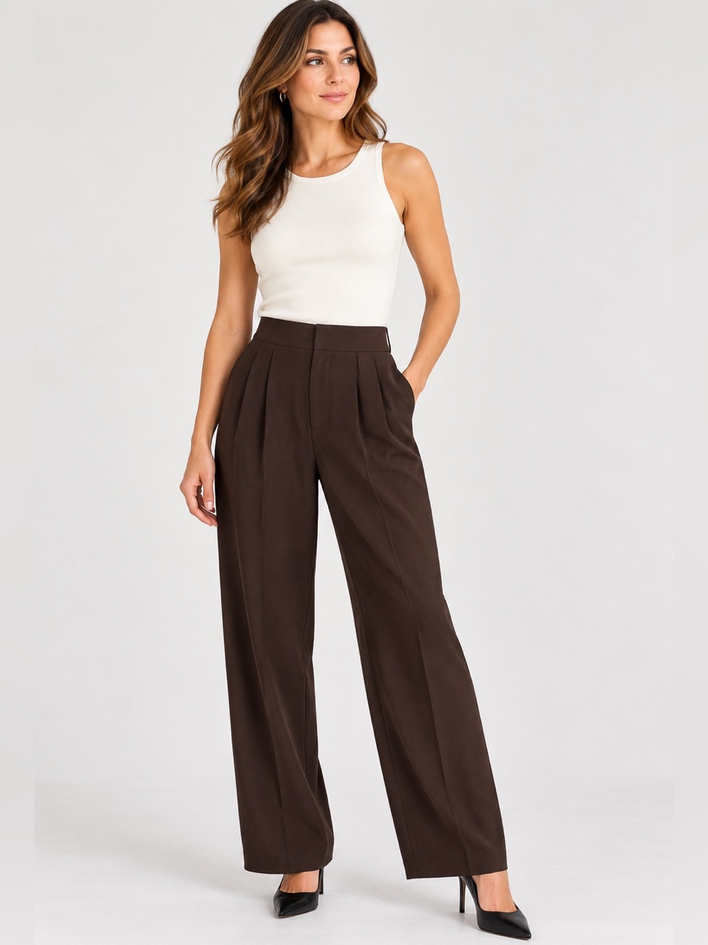 Dana Buchman Wide Leg Trousers in Brown New without tags, High waisted